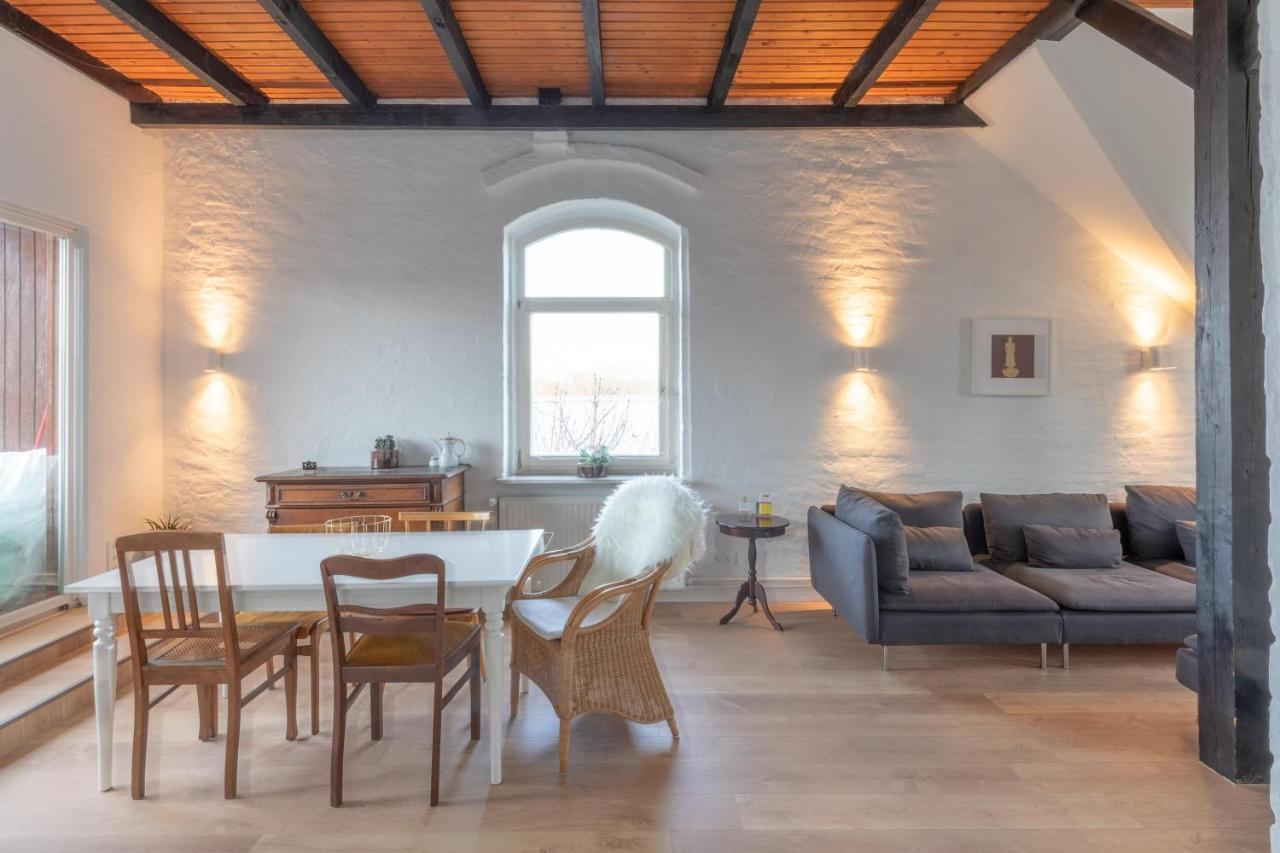 Апартаменты Hafen-Nest 54° Nord Тённинг Экстерьер фото